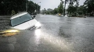 টেক্সাসের হাস্টনে শক্তিশালী হারিকেনের আঘাত